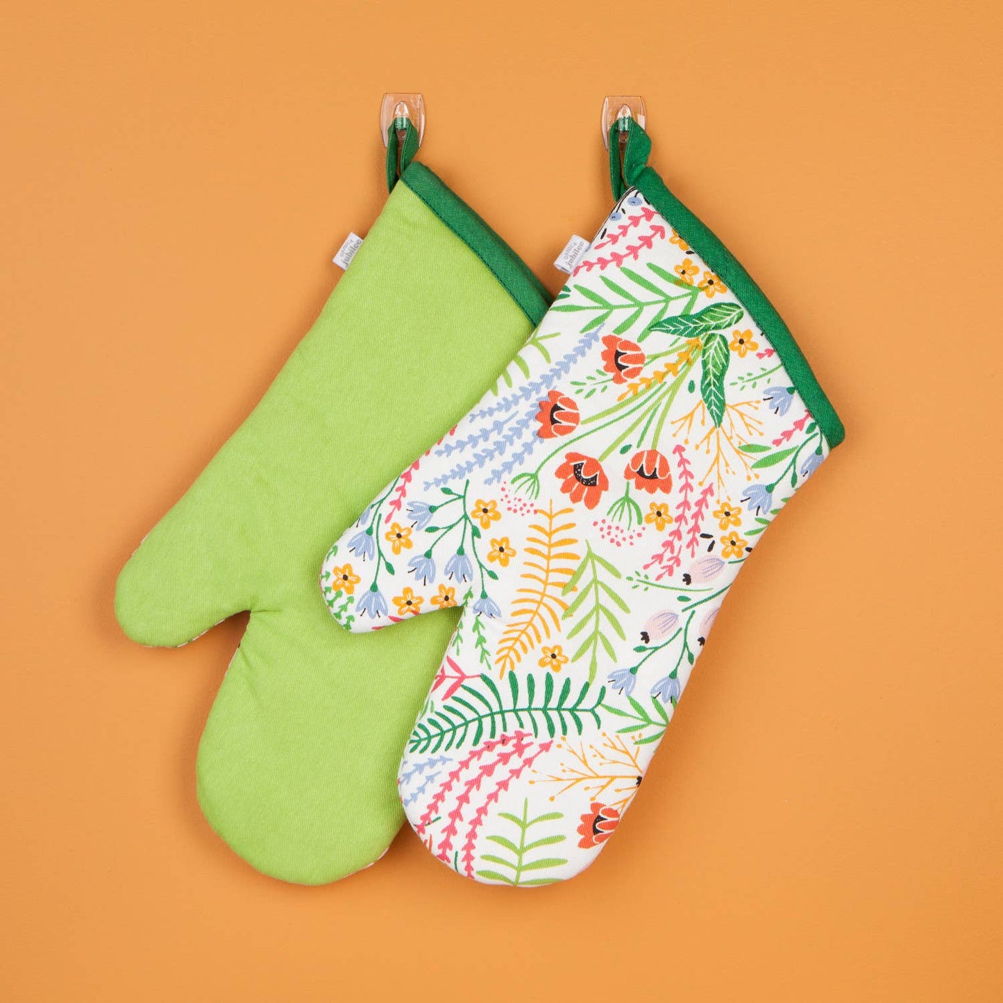 Bouquet Oven Mitts Set of 2