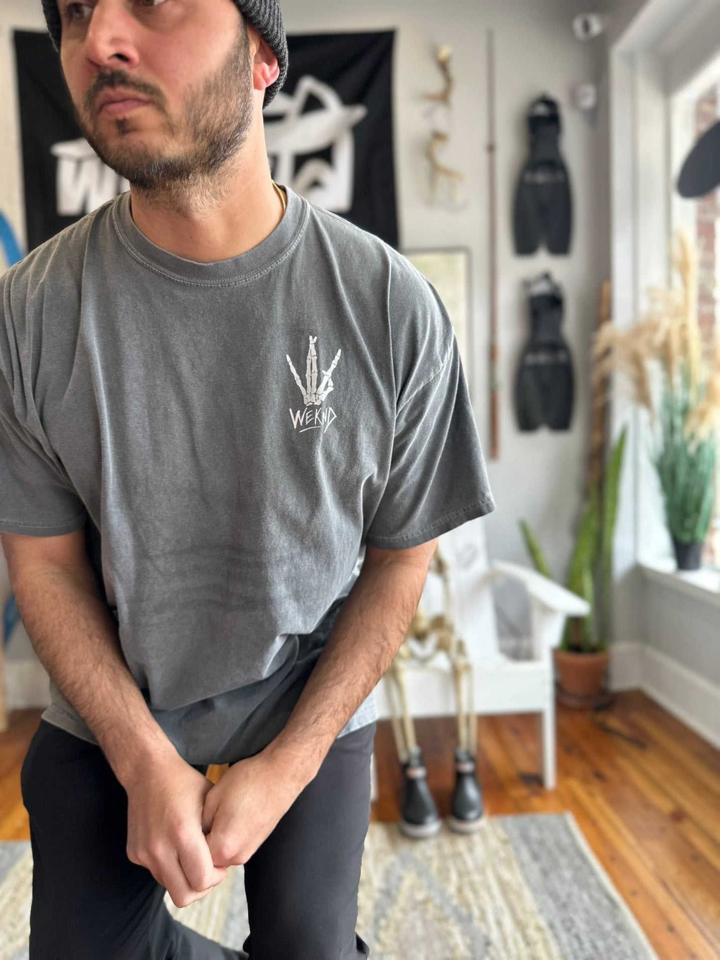 WEKND - "ALWAYS REPPIN" Tee - Pepper
