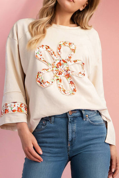 Plus Size Flower Patched Side Slits Crewneck Top